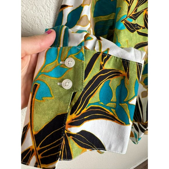 Chico's Women's Button down shirt Stretch Palms 3/4 sleeves colorful Size 18 - Picture 8 of 13